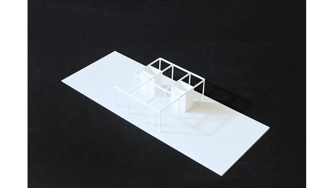 model-1.jpg
